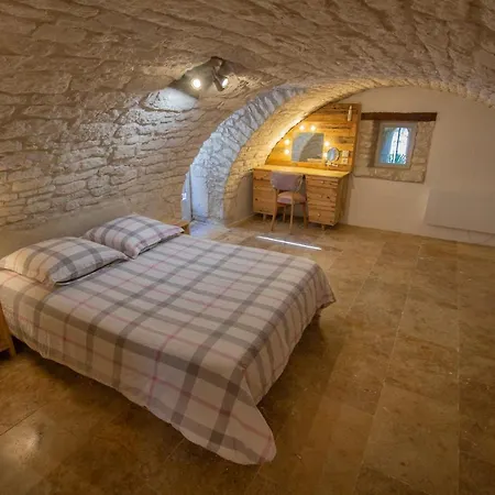 Hébergement de vacances Maisonnette Lotoise, Meublé De Tourisme 3 étoiles